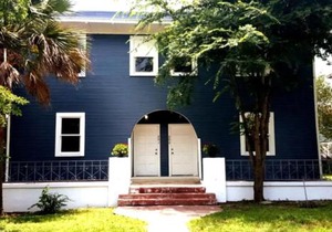 Impressive Cozy Historic 2BR Apt Near Downtown
