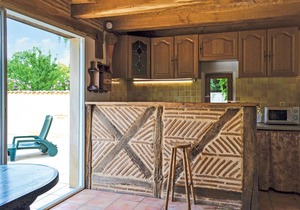 In a small village among the vineyards near Bergerac stands this cottage just two minutes from the D