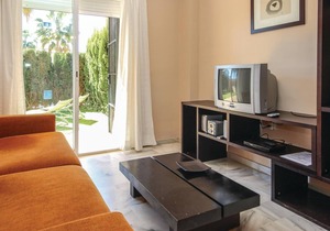 In a spacious resort in Mijas Costa you will find this beautiful apartment with balcony and a small