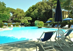 In vacation residence on the sea, with swimming pool, studio with loft - 4 beds, on the 2°nd and las