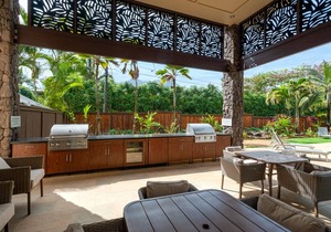 Incredible Ocean Views Just Steps From the Sand! Secluded, Laidback 2BR Condo