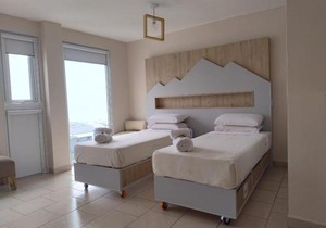 Infinity View Pent House I