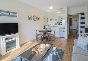 Inn at Camachee Harbor View Suite 27