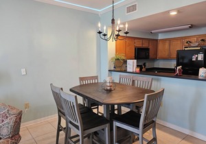 Inn at Dauphin Island 309 Wonderful Unit with Expansive Views!