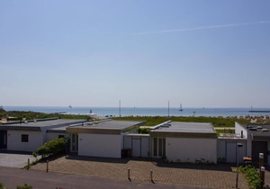 Inselblume 75 - Cozy vacation home with balcony and sea view