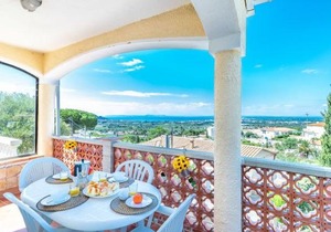 Interhome - Villa Hydra