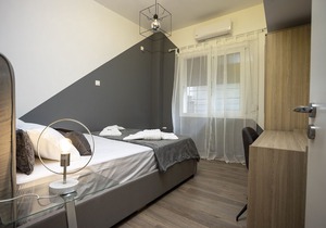 Intimate classy studio in Athens