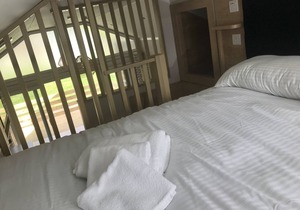 Inverness Lodge-Sleeps 4-Mezzanine Level-Parking