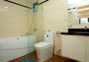 Investland- A comfortable apartment in Dao Tan, Linh Lang near Lotte