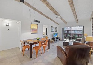 Inviting condo with pool just a steps from the beach