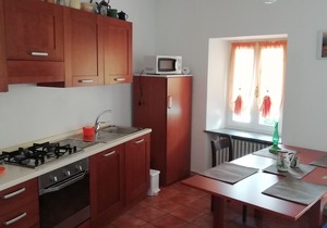 Invorio La corte (CIR 00308400010)