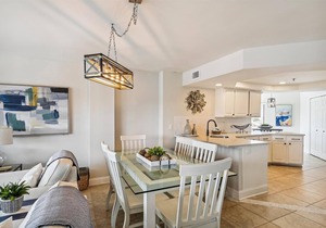 IR 619 3 bed/2 bath. Unit comes with Free Beach Service