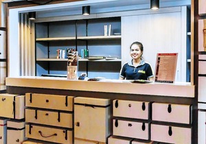ISanook Female HOSTEL