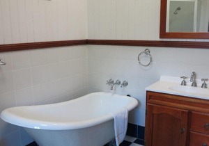 Island Adventure Holiday House