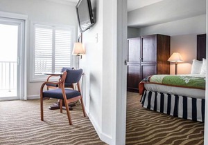 Island Inn & Suites an Ascend Hotel Collection Member