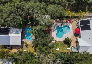 Island Oasis -TWO Homes, TWO Heated Pools, Hot Tub