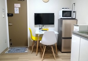 Issyuku Higashiueno Hotel 302