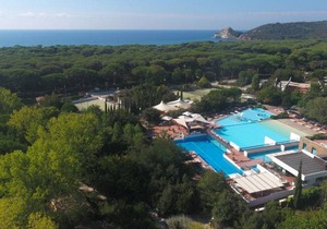 42 m² Resort ∙ 2 bedrooms ∙ 4 guests