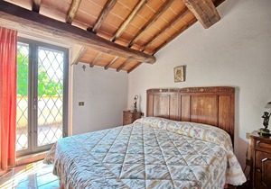 SCOIATTOLI - Agriturism Fattoria Celle Villa Massi