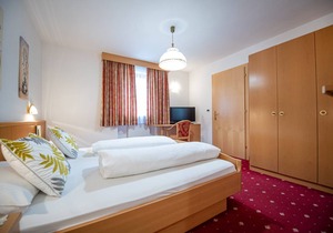 65 m² Apartment ∙ 2 bedrooms ∙ 3 guests