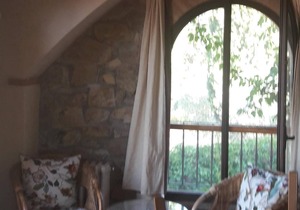 Panoramic villa on the hills between Florence and Siena