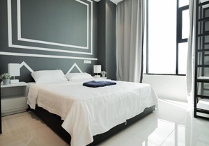 ITCC Manhattan Suites by Pinstay Lite