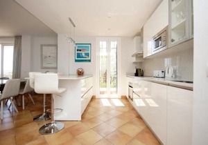 Jardines de las Golondrinas Marbella with Sea Views