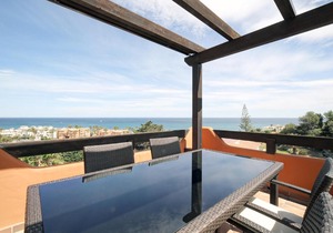 Jardines De Nueva Galera Cozy Penthouse