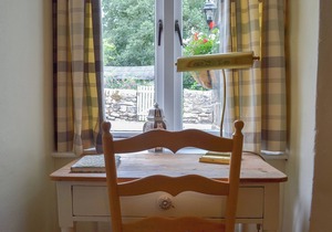 Jasmine Cottage - UK4176