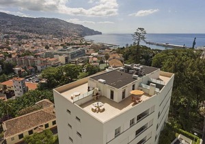 Jasmineiro III By An Island Apart