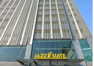 Jazz 313 Cosy 2-Bedroom Suite with Pool & Seaview