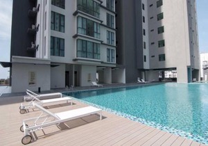 Jazz 313 Cosy 2-Bedroom Suite with Pool & Seaview