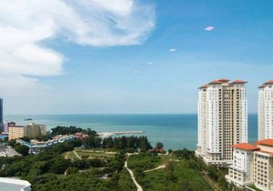 Jazz 313 Cosy 2-Bedroom Suite with Pool & Seaview