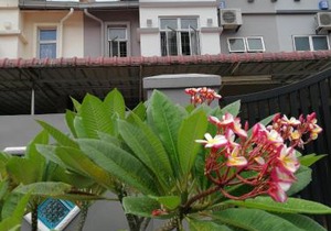 JB Homestay Bukit Indah WiFi CIQ Mall Legoland Free Parking
