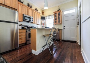 Jingle Bells Square Cottage
