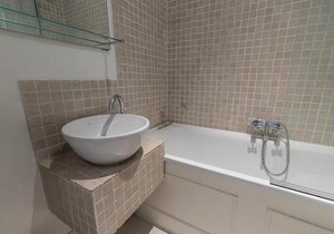 JOIVY Charming 1-Bedroom Flat with Patio