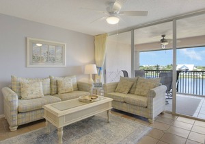 Jupiter Bay D404 Jupiter Beach Vacation Rental by Unique Vaca Stay