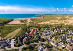 Just a few steps from the beach!