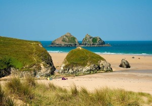 Just a few steps from the beach!
