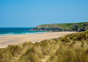 Just a few steps from the beach!