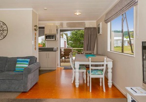 Just Beachy - Whangamata Holiday Home
