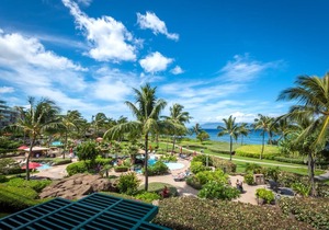 K B M Hawaii: 6th Night FREE! Ocean Views, 3 Bdrm, Ocean Front w BBQ From $1,999