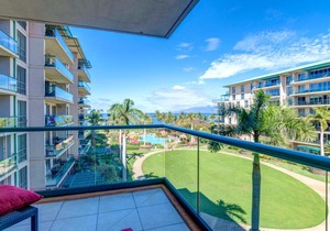 K B M Resorts- HKH-415 Ultimate 2Bd villa, large balcony, ocean views, seating for 6