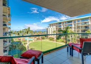 K B M Resorts- HKH-415 Ultimate 2Bd villa, large balcony, ocean views, seating for 6