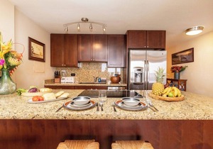 KA 409 OceanFront 1BD Condo w Ocean Views Pool AC