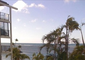 Kahala Beach Ocean Front & Pool View