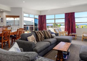 Kaimanawa Lookout - Omori Holiday Home