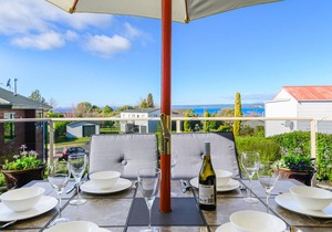 Kaimanawa Lookout - Omori Holiday Home, PUKAWA BAY