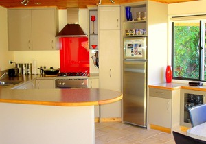 Kaiteriteri Beach Chalet - Abel Tasman on the doorstep