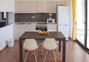 Kalma Villa V, Amazing villa in Nea Moudania w/